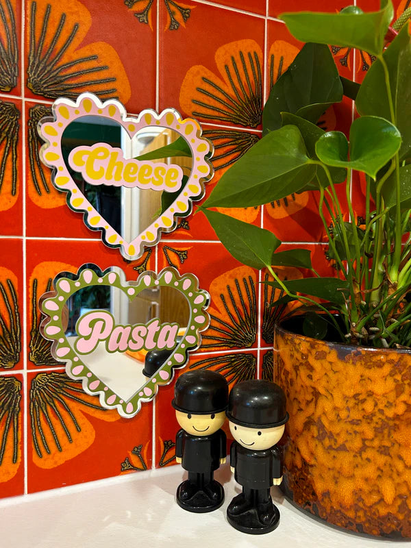 HEART PASTA MIRROR
