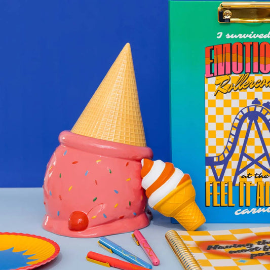 CERAMIC ICE CREAM COOKIE JAR