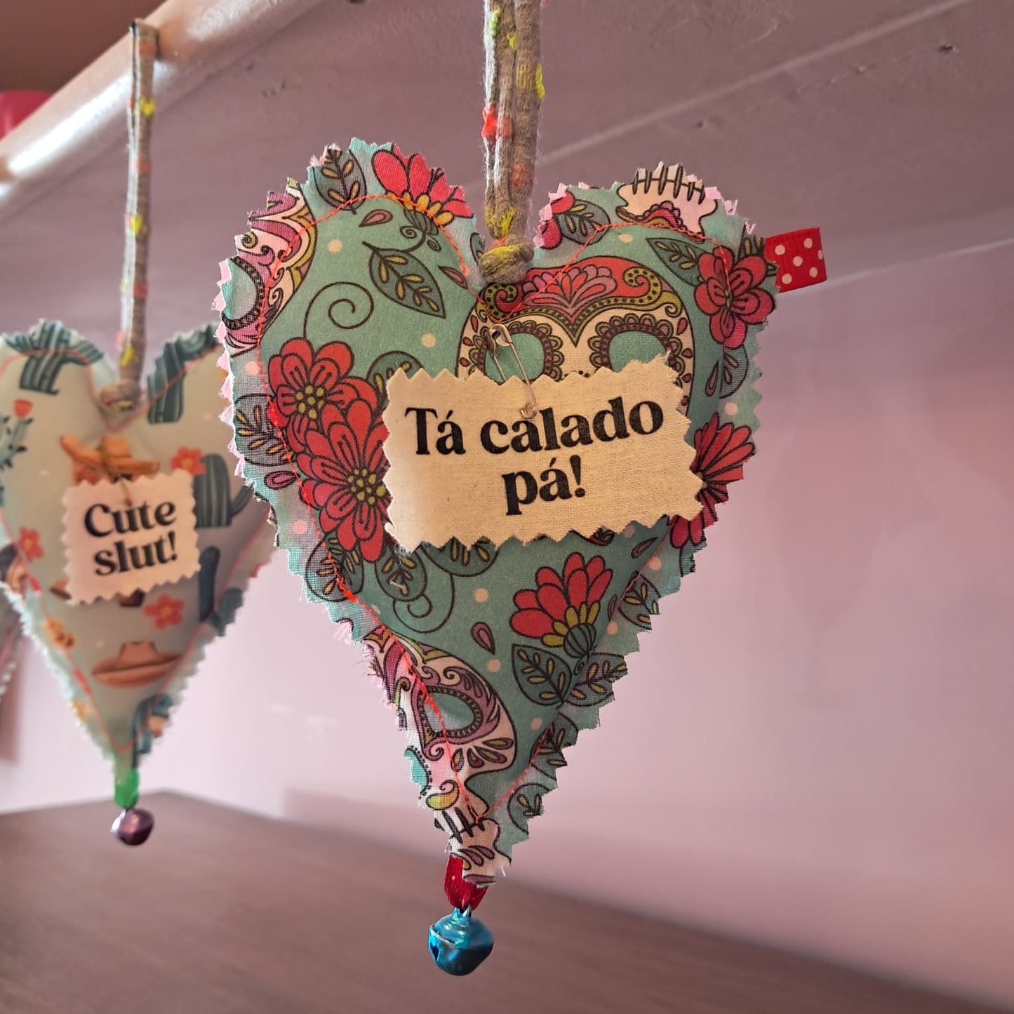 HANDMADE HEART 'ESTÁ CALADO PÁ' (SHUT UP MAN)