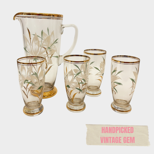 VINTAGE LILLY PITCHER AND SET OF 4 GLASSES