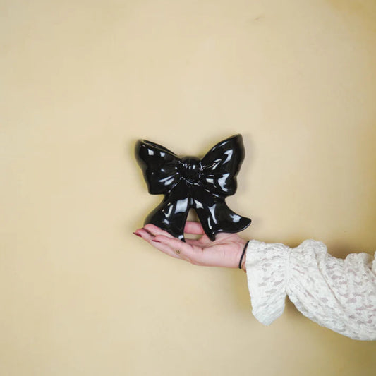 BLACK BOW CERAMIC WALL VASE