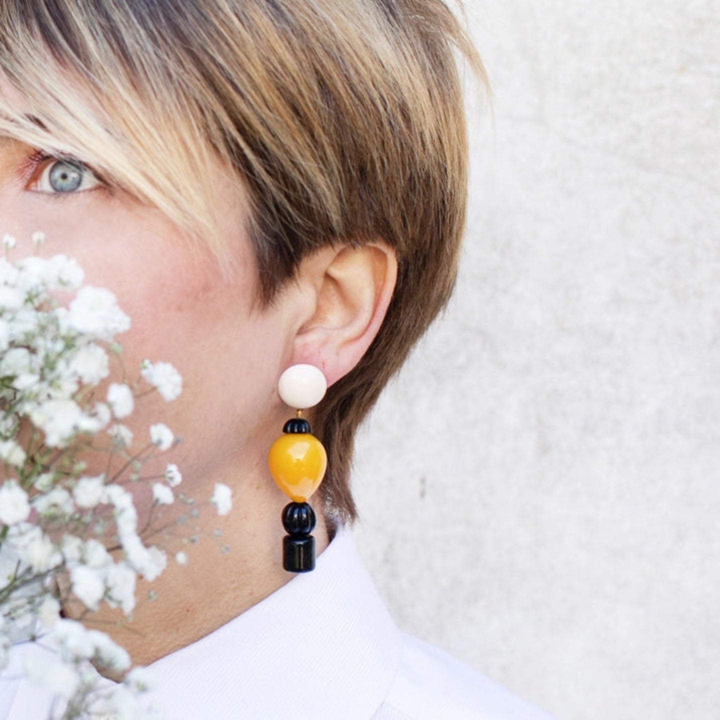 SHANGAI PENDANT EARRINGS MUSTARD YELLOW & BLACK