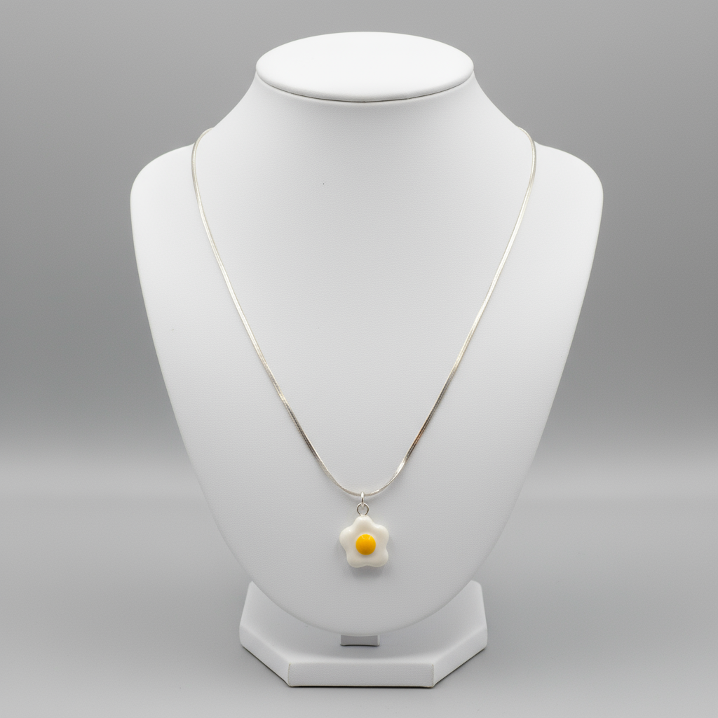FRIED EGG CERAMIC NECKLACE SILVER