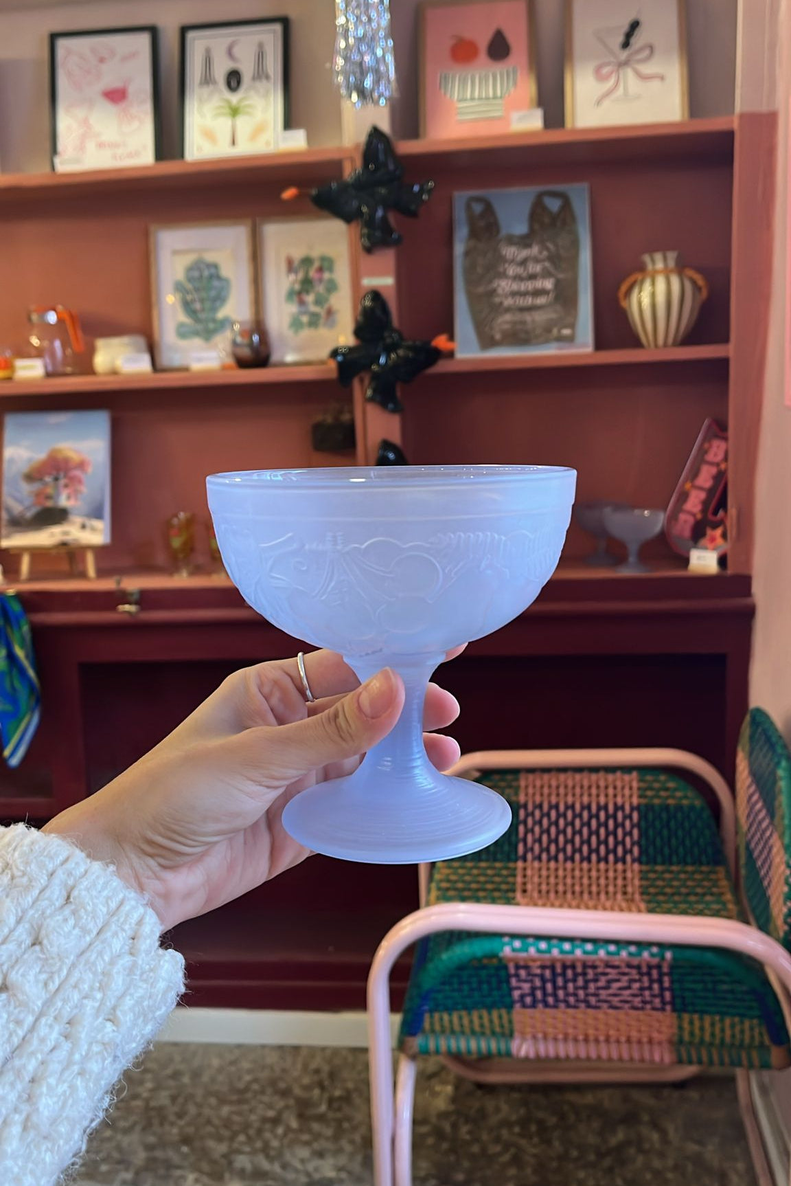 VINTAGE SET OF FROSTED GLASS COUPES