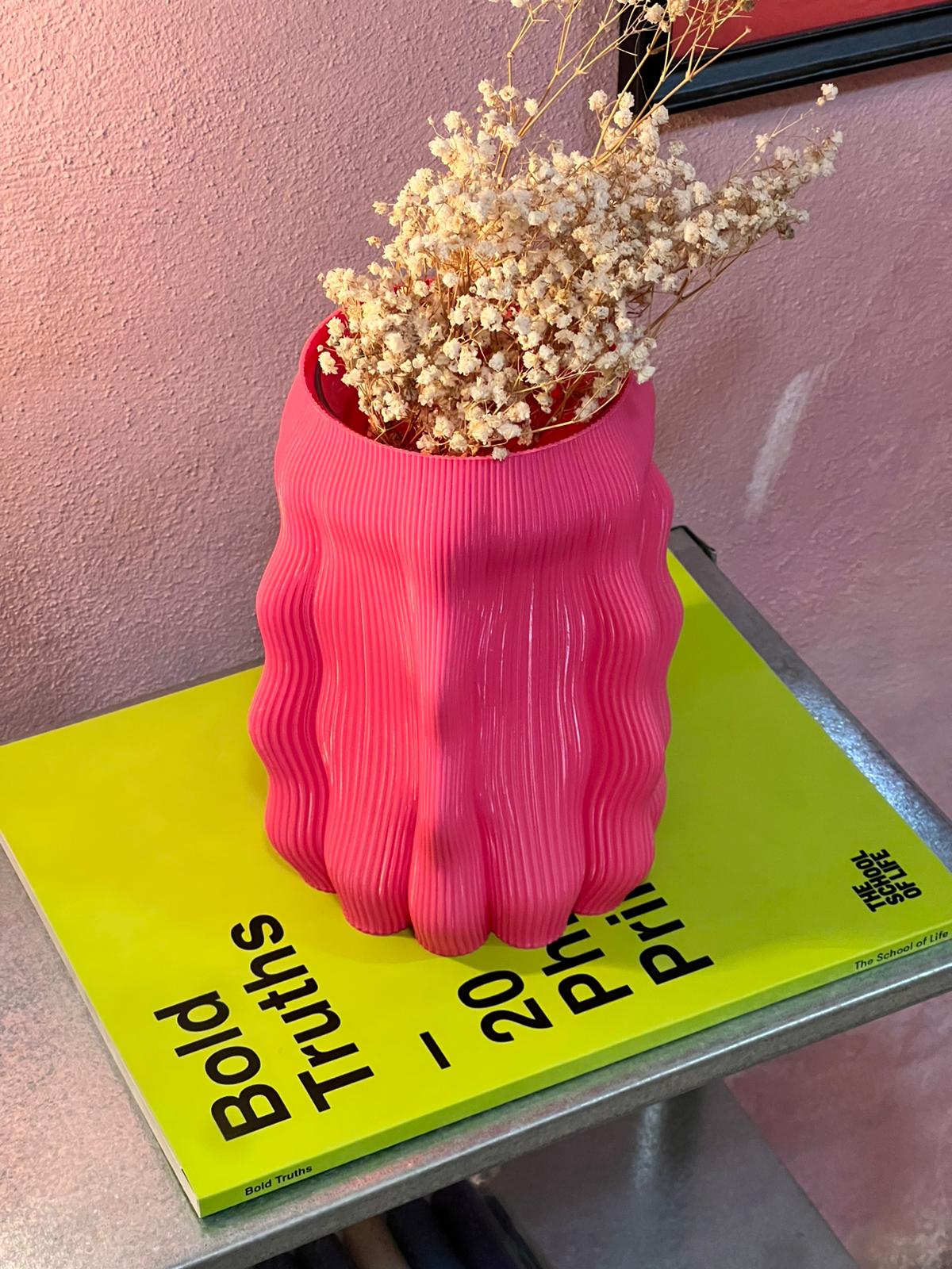 3D PRINTED PINK VASE