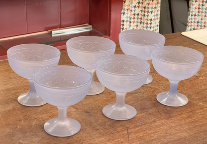 VINTAGE SET OF FROSTED GLASS COUPES