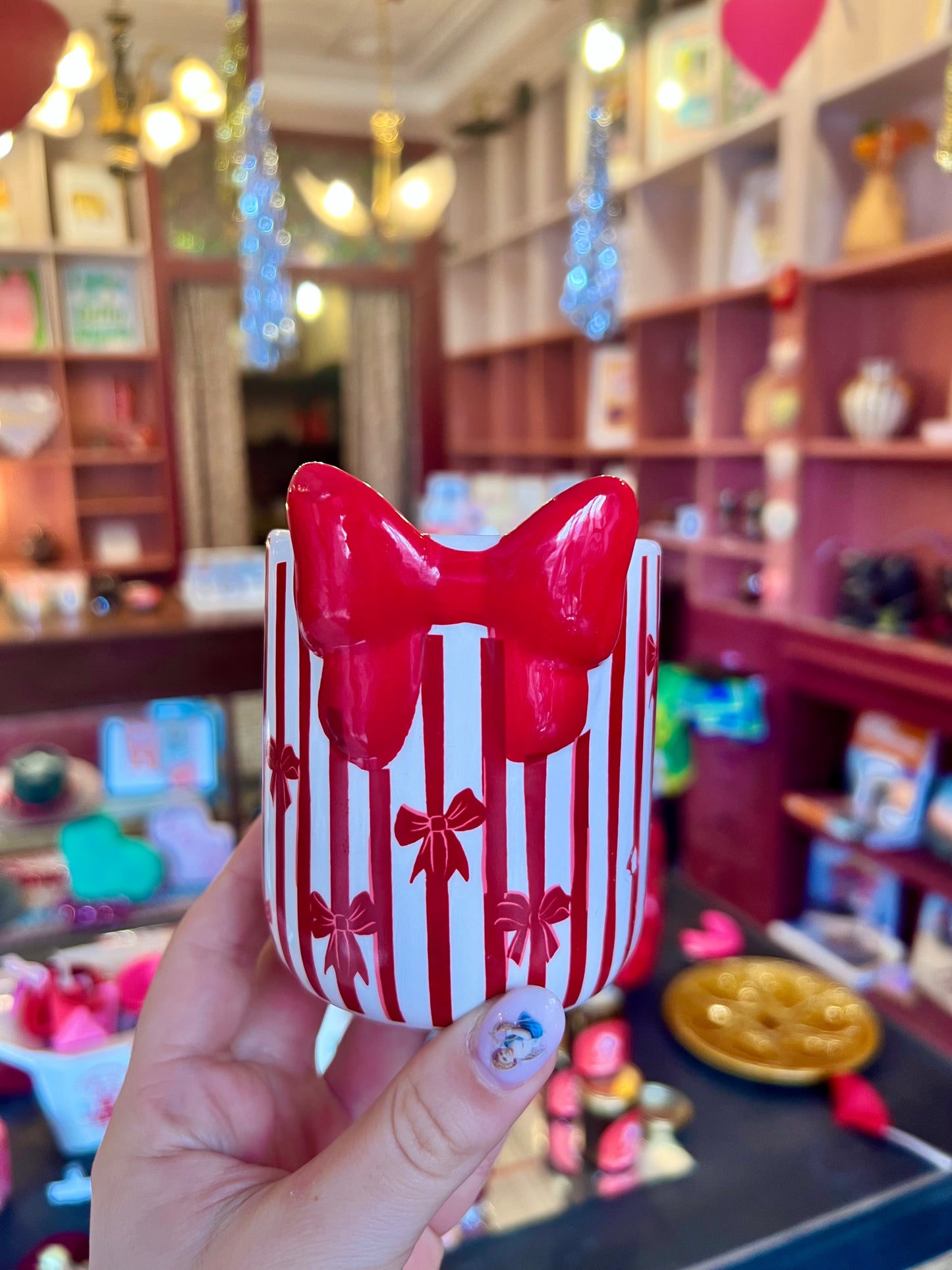 RED BOW CANDLE