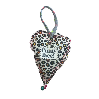 HANDMADE HEART 'CUTE BUT PSYCHO'