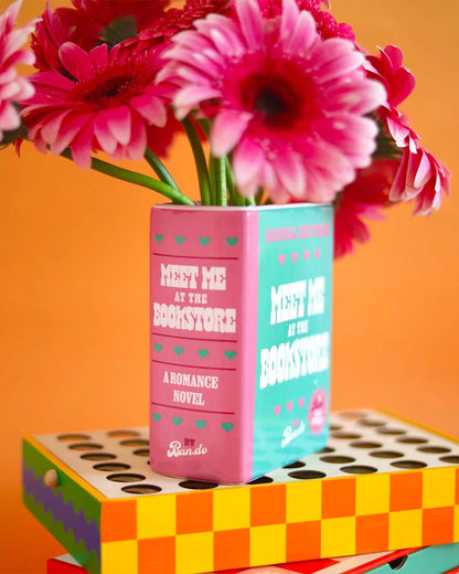 MEET ME AT THE BOOKSTORE VASE