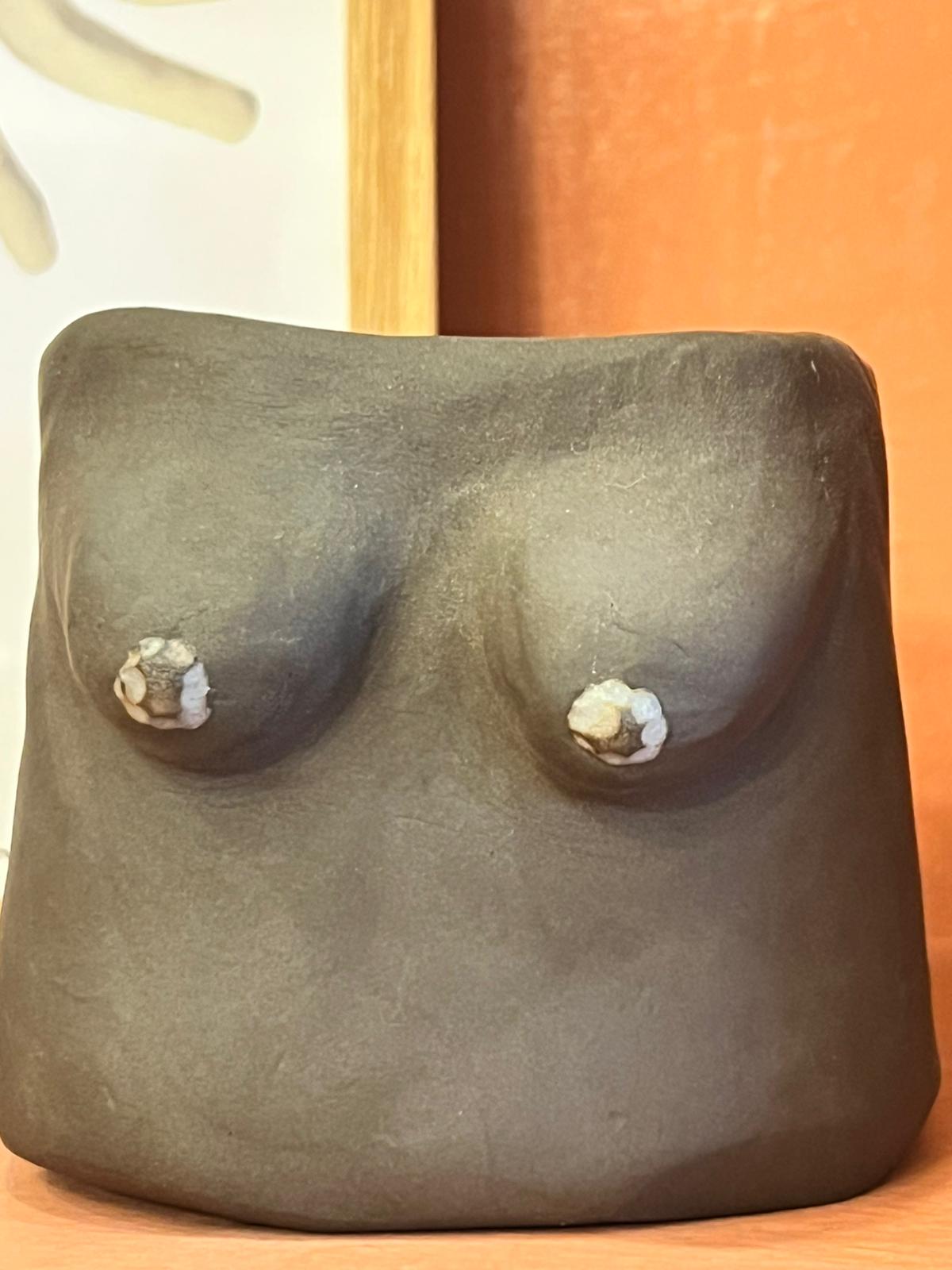 BROWN BOOBS VASE