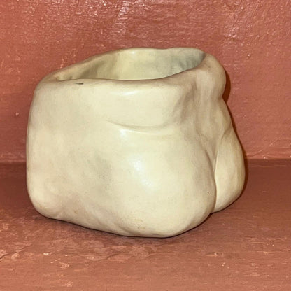 HANDMADE CERAMIC BUTT PLANTER