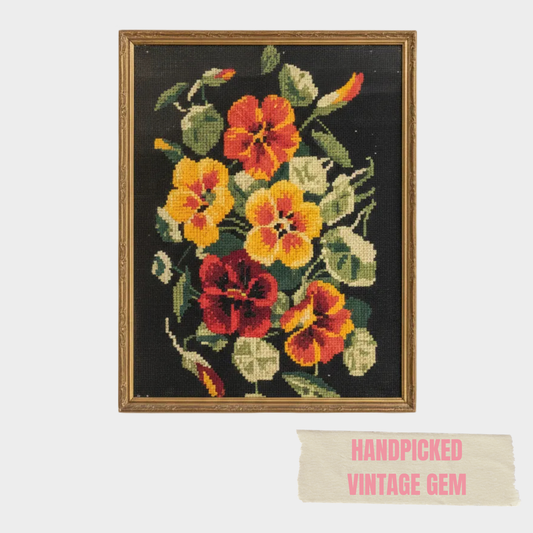 VINTAGE PANSEY TAPESTRY