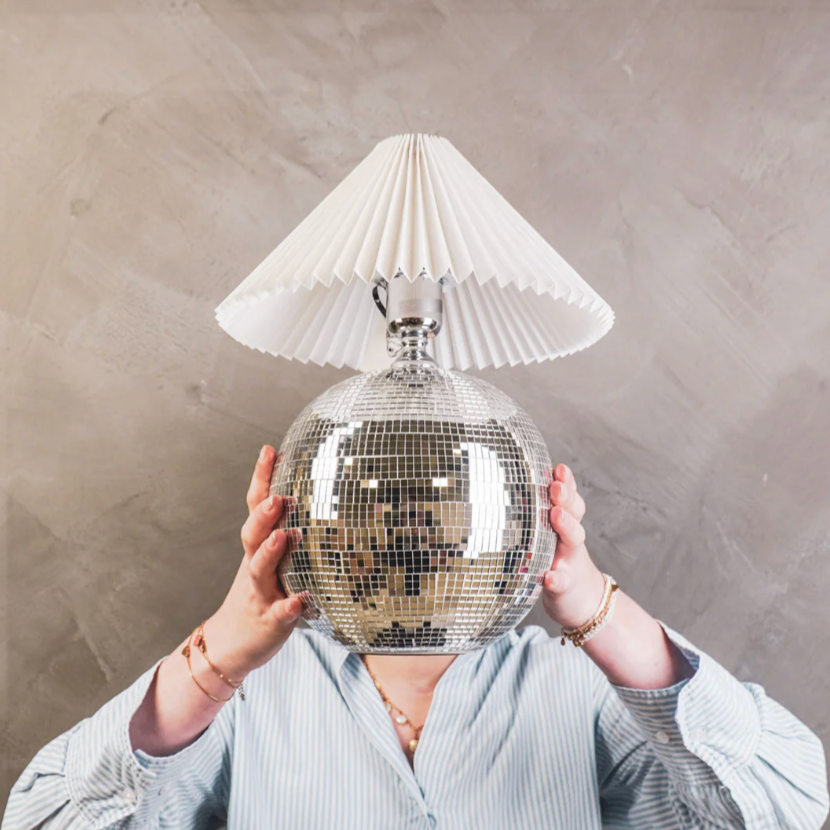 DISCO BALL TABLE LAMP WITH STYLE VINTAGE LIGHT BULB