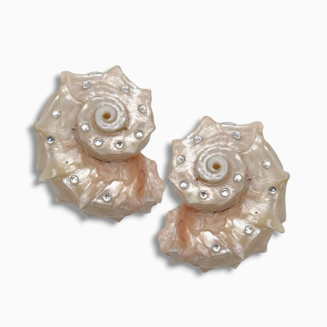 SHELL AND WHITE CRYSTAL EARRINGS