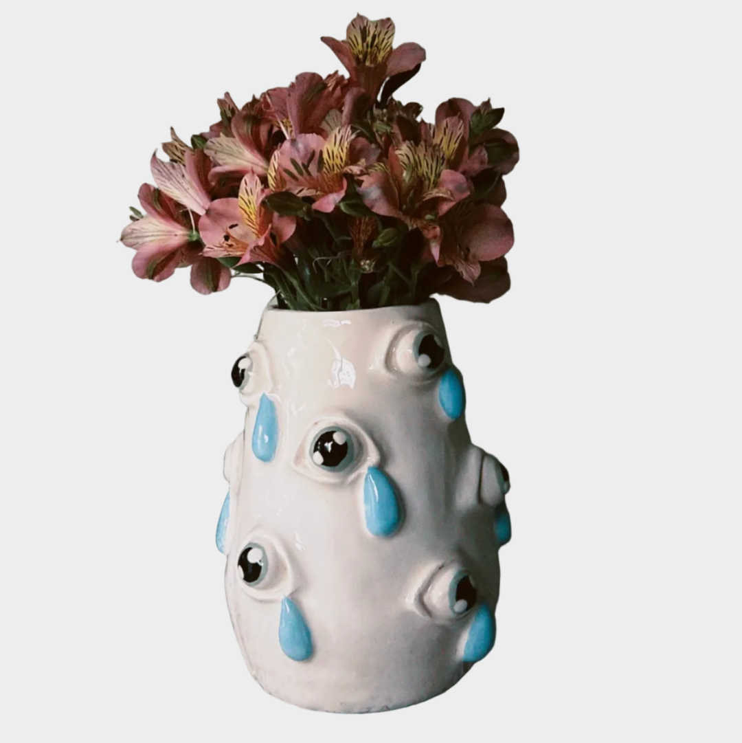 SOFT STRENGTH TEARS VASE