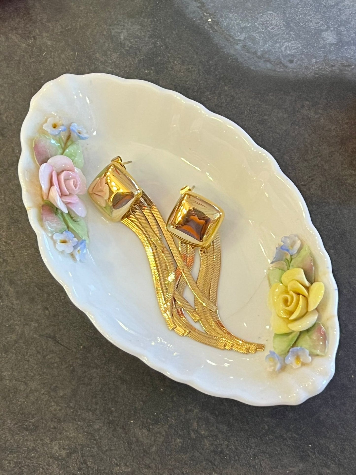 CERAMIC FLORAL DISH
