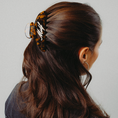MILF HAIRCLIP