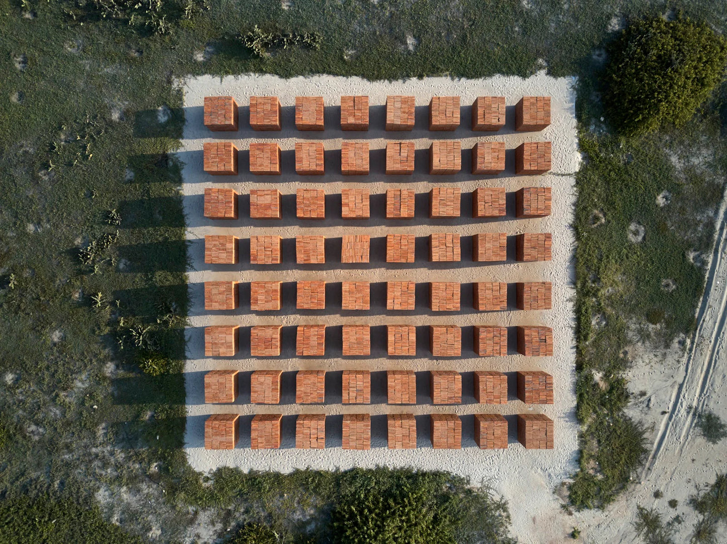 THE ART ESCAPES ATLAS: CULTURAL EXPERIENCES AROUND THE GLOBE BOOK