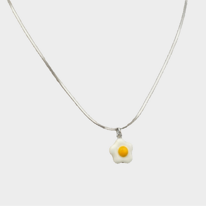 FRIED EGG CERAMIC NECKLACE SILVER