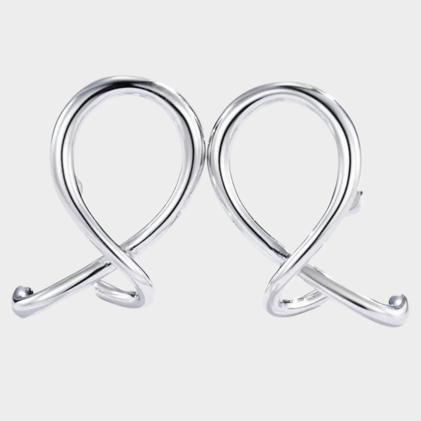TWISTED LOOP SILVER EARRINGS