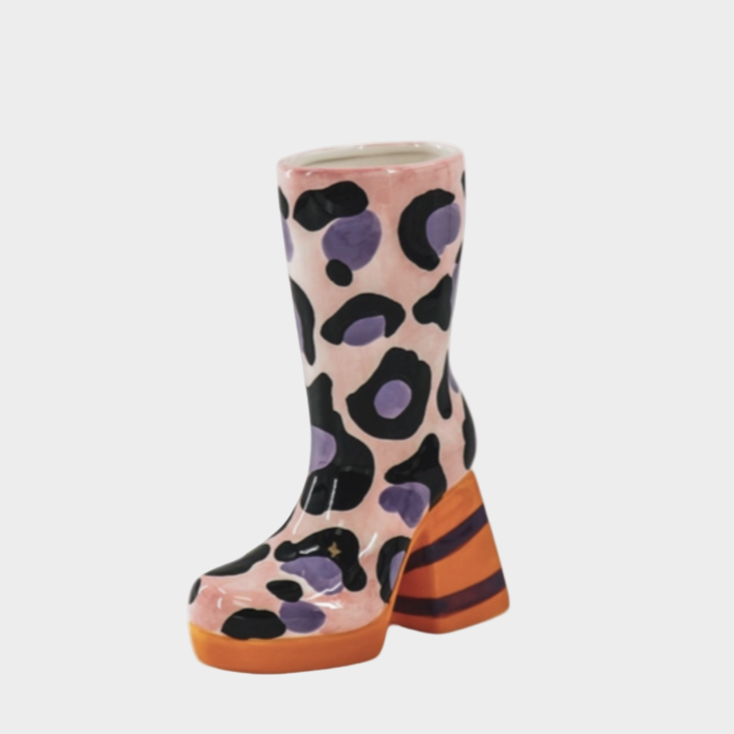 LEOPARD PRINT BOOT CERAMIC VASE